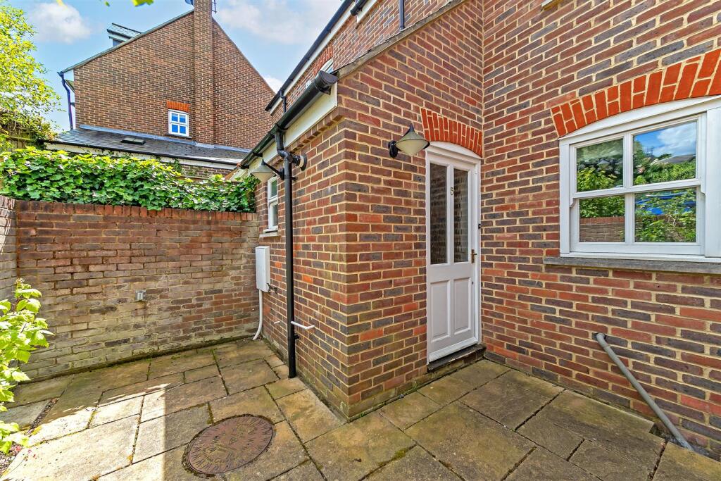 Additional image 14 of Old London Road, St. Albans