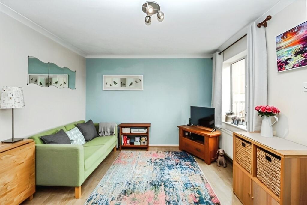 Additional image 2 of Tilsworth Walk, St Albans, AL4