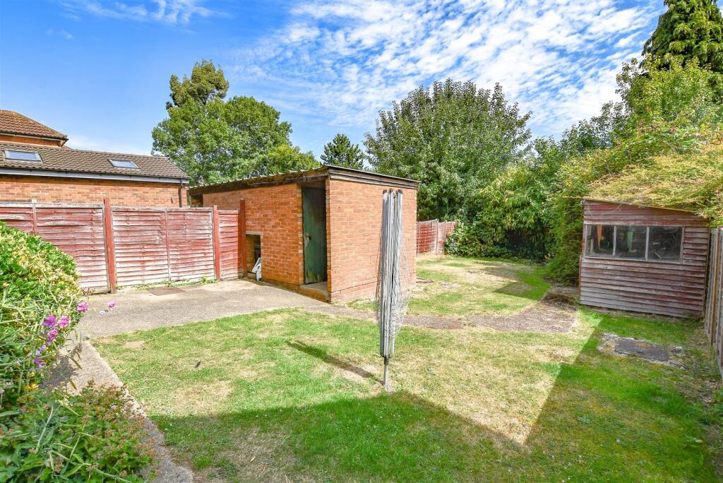 Additional image 10 of Cell Barnes Lane, St. Albans, AL1, Hertfordshire.