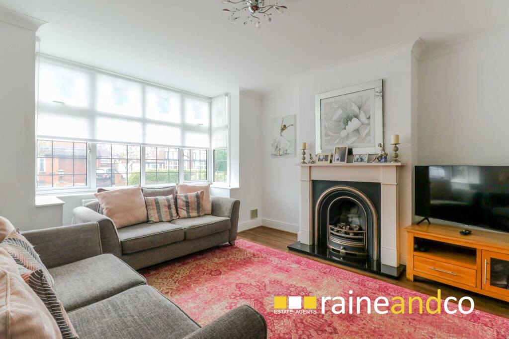 Additional image 5 of Selwyn Crescent, Hatfield