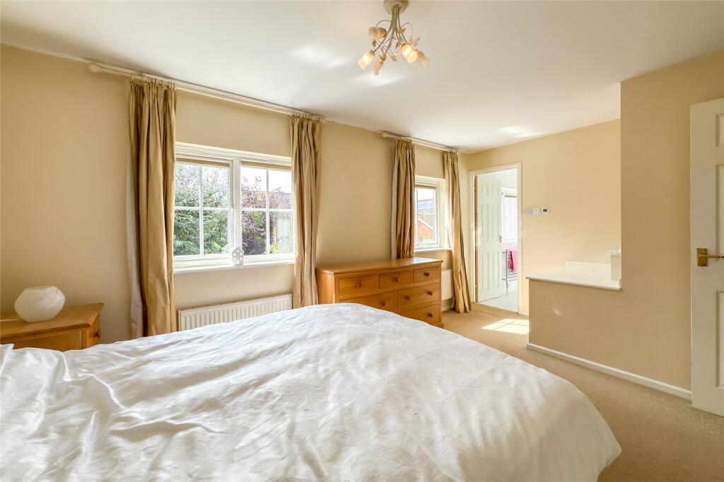 Additional image 19 of Wynches Farm Drive, St. Albans, Hertfordshire, AL4