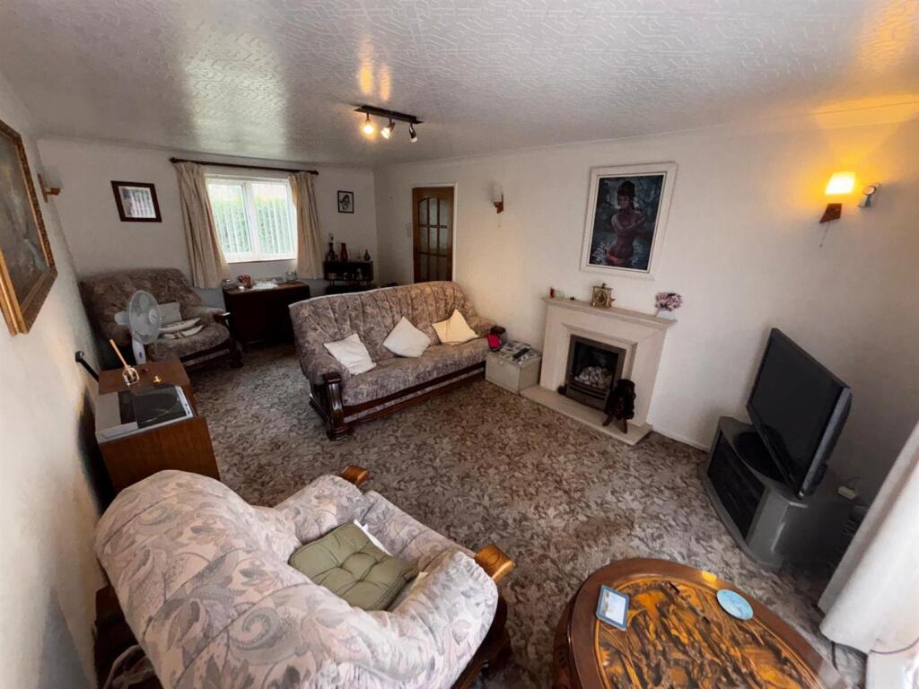 Additional image 11 of Chelwood Avenue, Hatfield