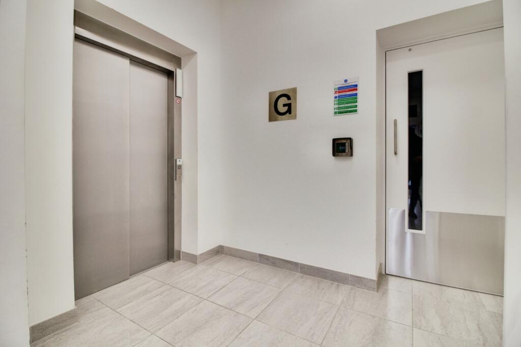 Additional image 14 of Flat 19, Crest House, Hilltop Way, Hatfield, Hertfordshire