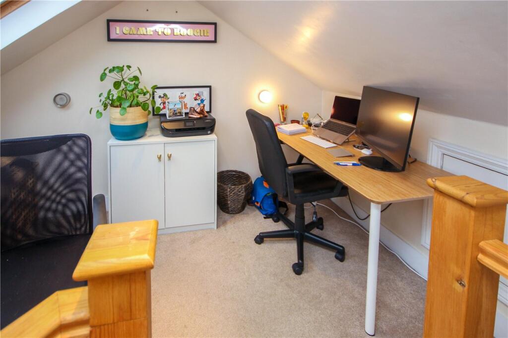 Additional image 8 of Kimberley Road, St. Albans, AL3