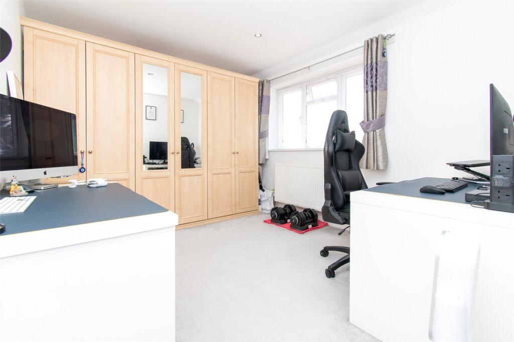 Additional image 11 of How Wood, Park Street, St. Albans, Hertfordshire, AL2