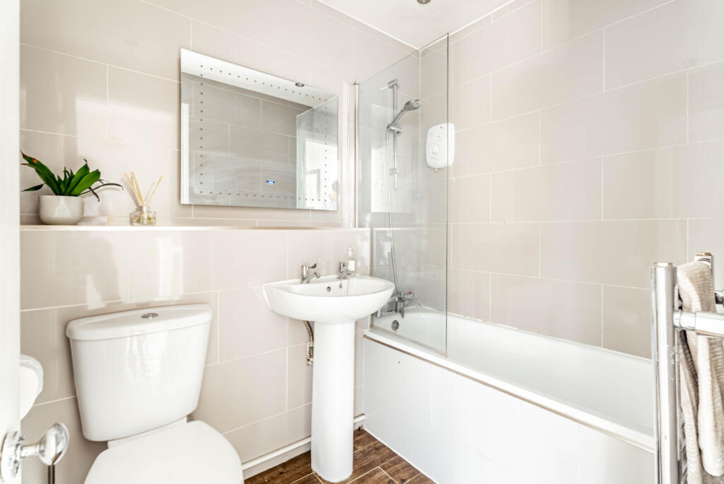 Additional image 10 of Perham Way, London Colney, St. Albans, Hertfordshire, AL2