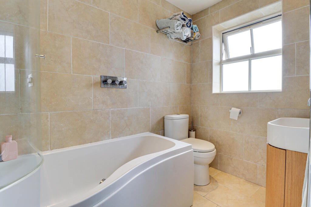 Additional image 13 of Necton Road, Wheathampstead, AL4
