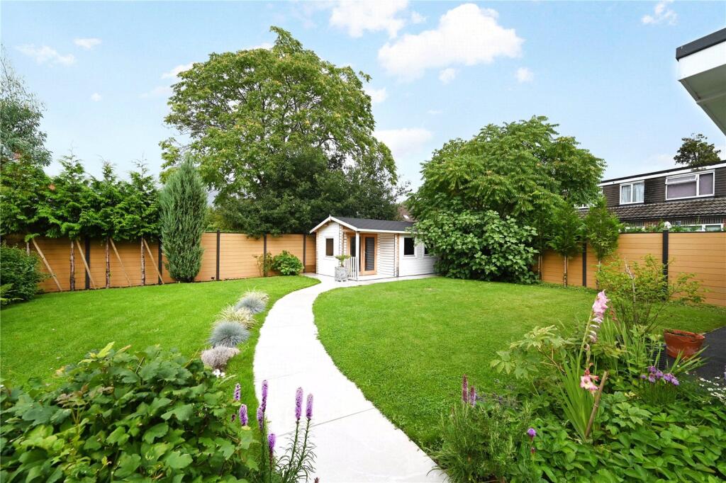 Additional image 4 of West Riding, Bricket Wood, St Albans, AL2