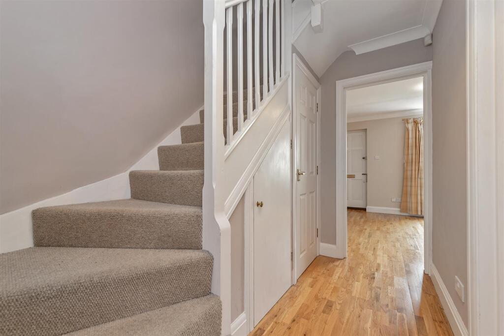 Additional image 22 of Old London Road, St. Albans