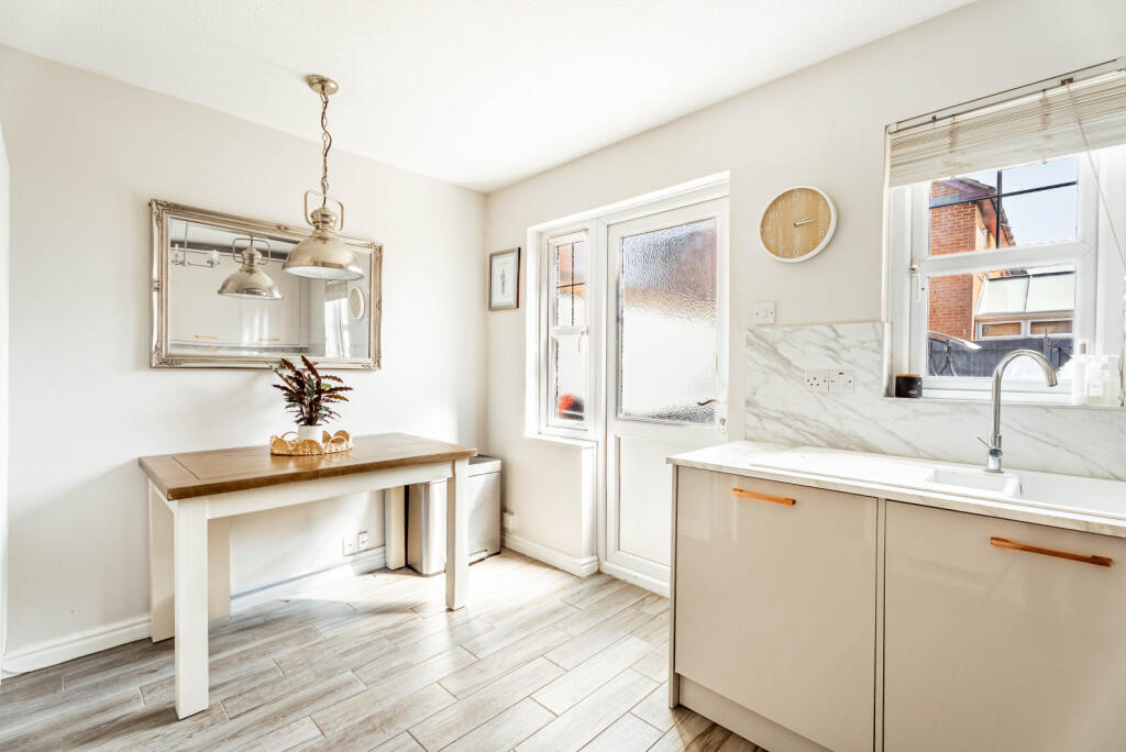 Additional image 6 of Perham Way, London Colney, St. Albans, Hertfordshire, AL2