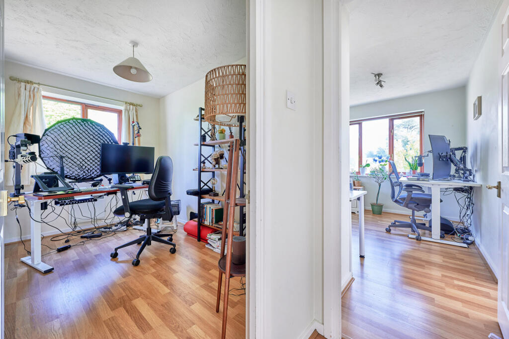 Additional image 7 of Millers Rise, St Albans, Herts, AL1