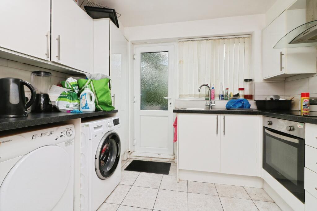 Additional image 12 of Goldings Crescent, Hatfield, AL10