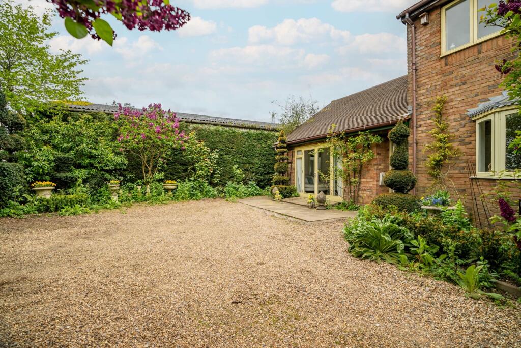 Additional image 19 of Noke Farm Cottages, Noke Lane, St. Albans, Hertfordshire, AL2