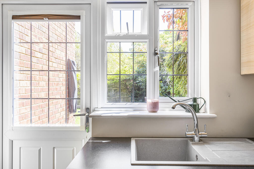 Additional image 18 of Havercroft Close, St. Albans, Hertfordshire, AL3