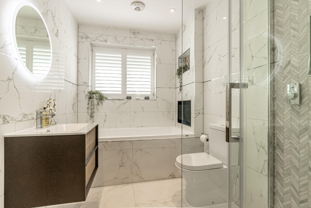 Additional image 20 of Burston Drive, Park Street, St. Albans, Hertfordshire, AL2