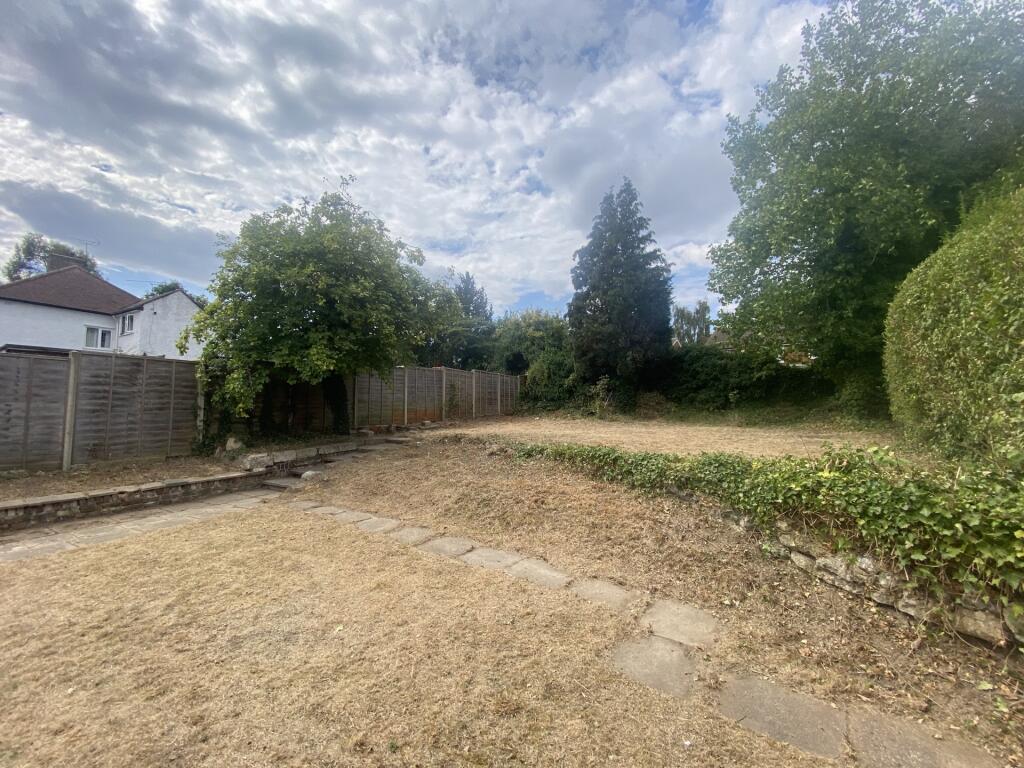 Additional image 2 of St Annes Road, London Colney, AL2