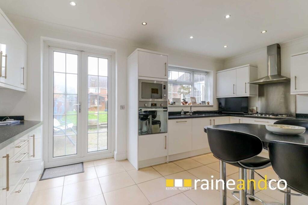 Additional image 2 of Selwyn Crescent, Hatfield