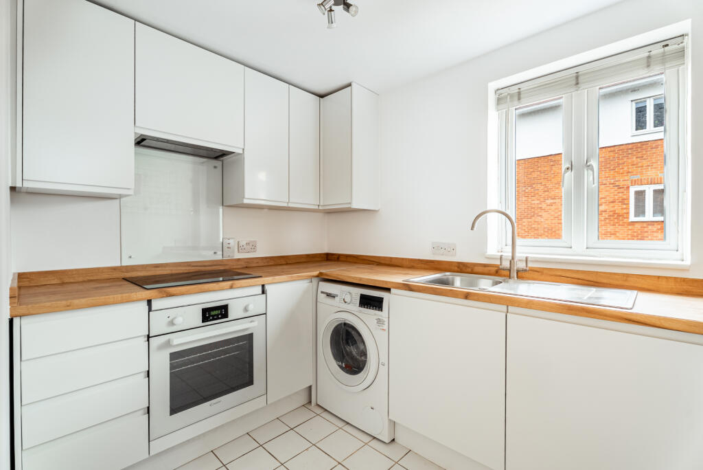 Additional image 13 of Greenwich Court, St Albans, Herts, AL1