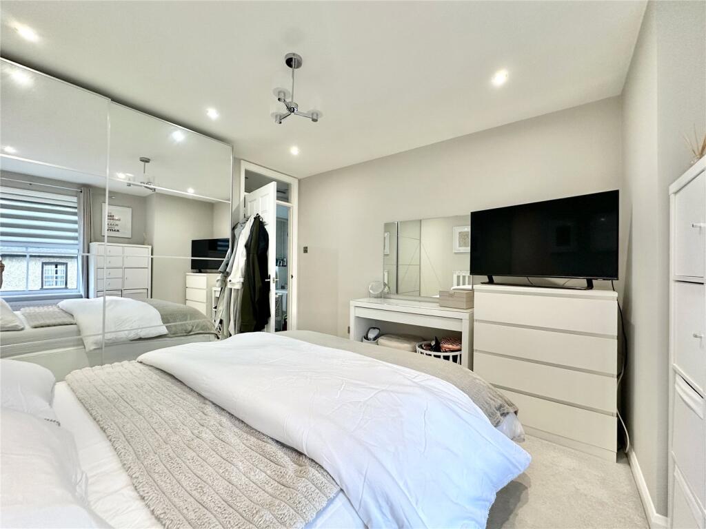 Additional image 10 of Park Street, St. Albans, Hertfordshire, AL2