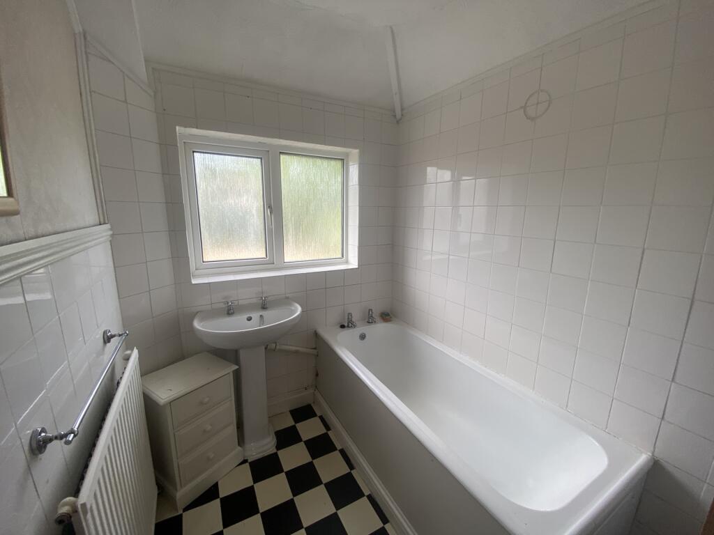 Additional image 4 of St Annes Road, London Colney, AL2