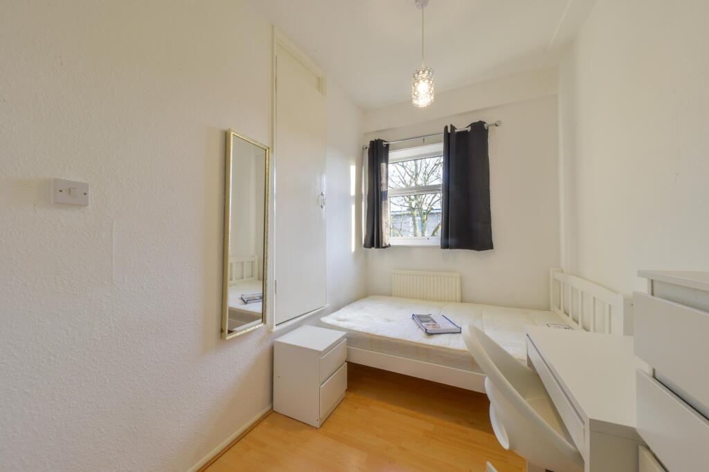 Additional image 7 of Shallcross Crescent, Hatfield