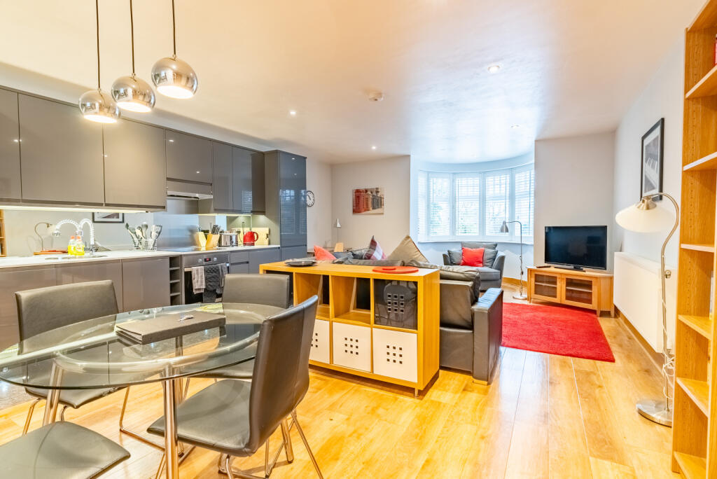 Additional image 2 of St. Peters Street, St. Albans, Hertfordshire, AL1