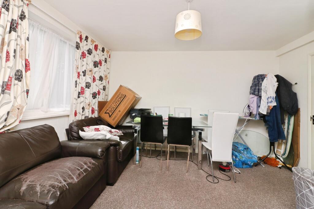 Additional image 4 of Goldings Crescent, Hatfield, AL10