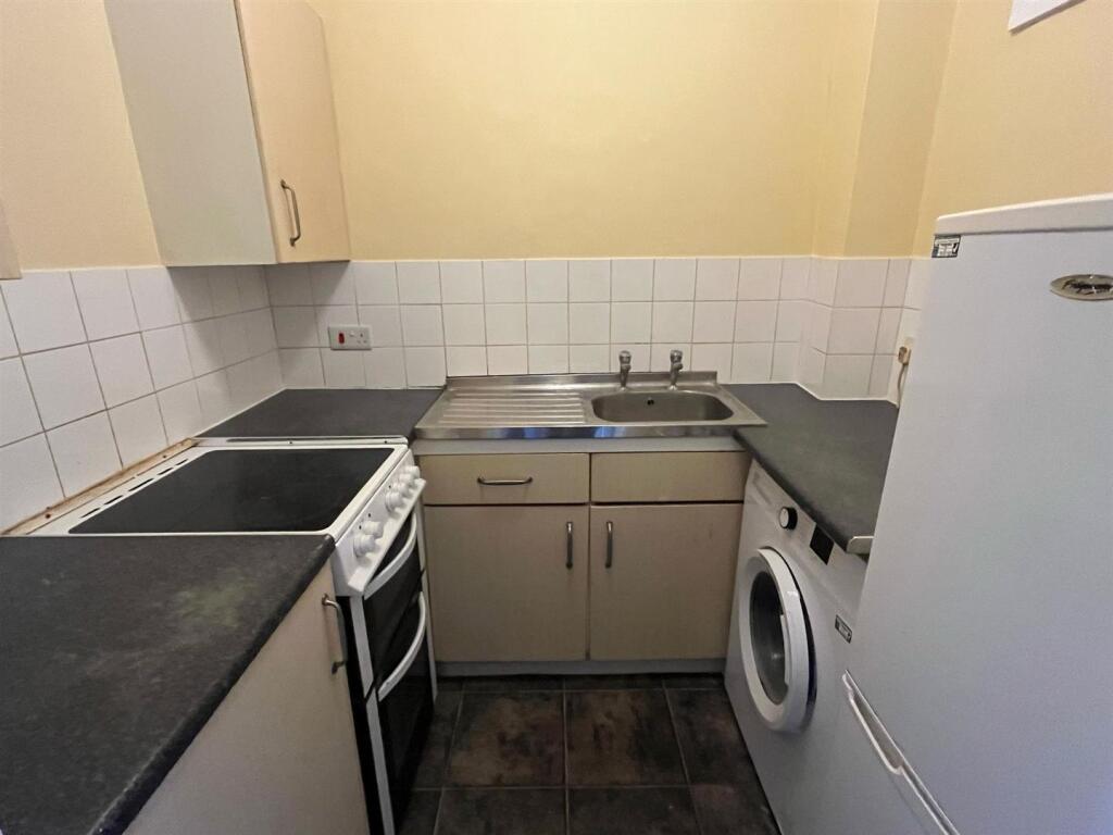 Additional image 4 of Wordsworth Court, Middlefield. Hatfield