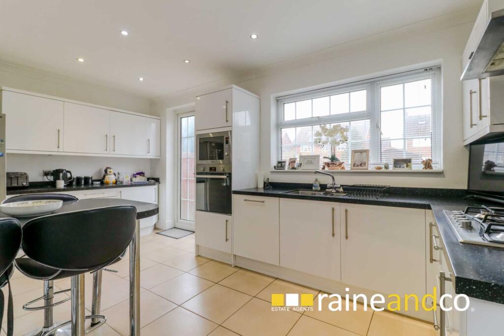 Additional image 14 of Selwyn Crescent, Hatfield