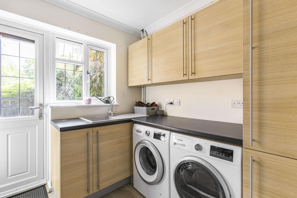 Additional image 17 of Havercroft Close, St. Albans, Hertfordshire, AL3