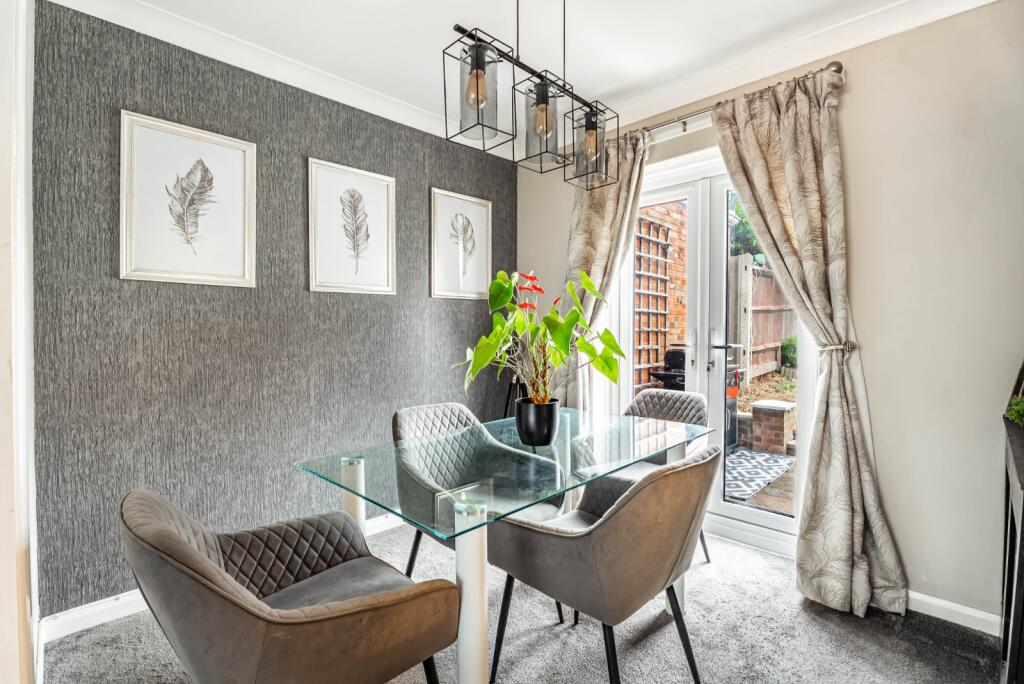 Additional image 6 of Robert Avenue, St. Albans, Hertfordshire, AL1