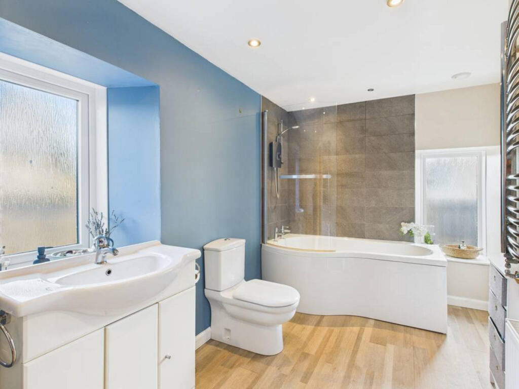 Additional image 16 of Of Greens, New Deer, AB53