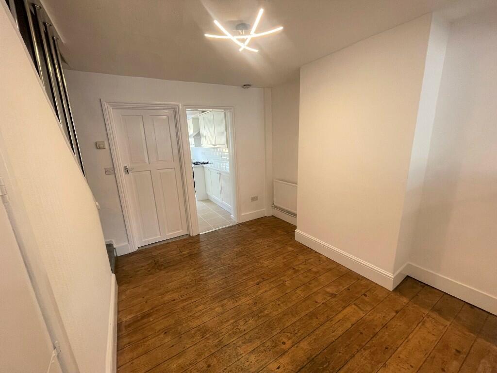 Additional image 16 of Lattimore Road, St. Albans, Hertfordshire, AL1