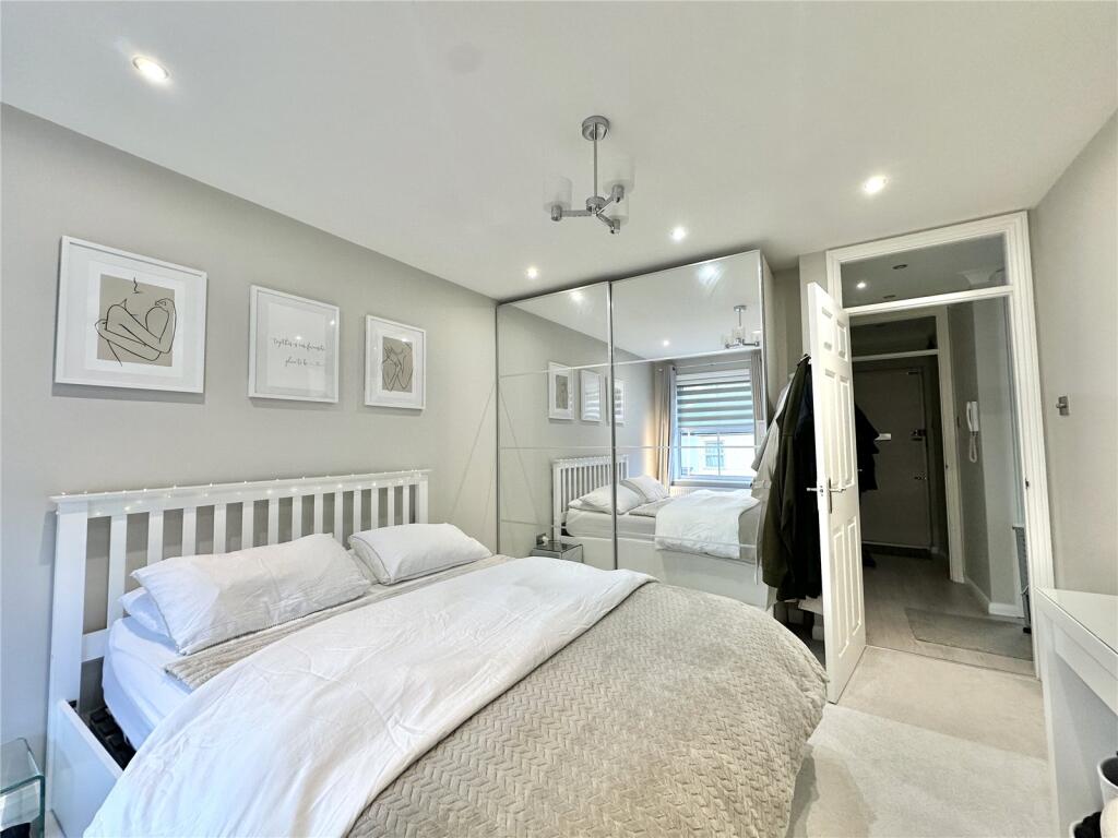 Additional image 9 of Park Street, St. Albans, Hertfordshire, AL2