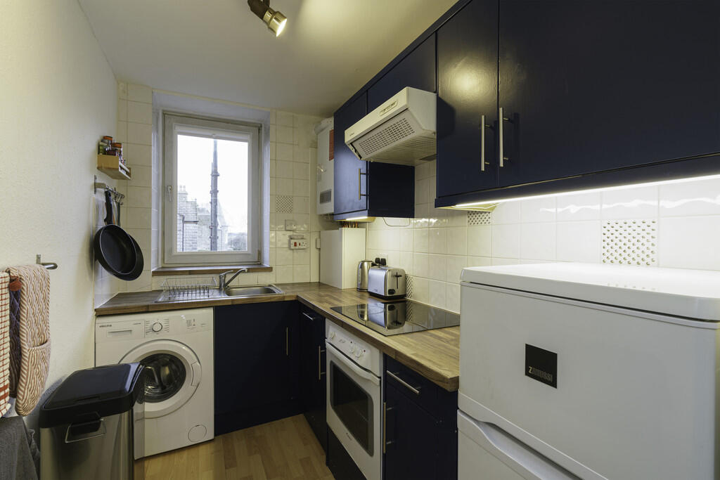 Additional image 7 of Rosemount Place, Aberdeen