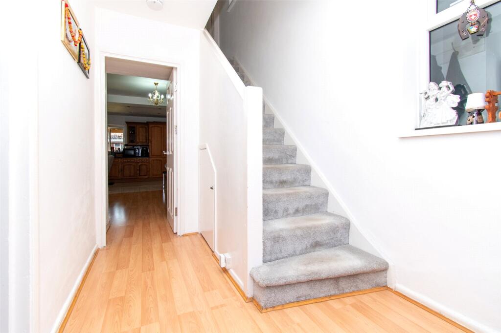 Additional image 10 of How Wood, Park Street, St. Albans, Hertfordshire, AL2