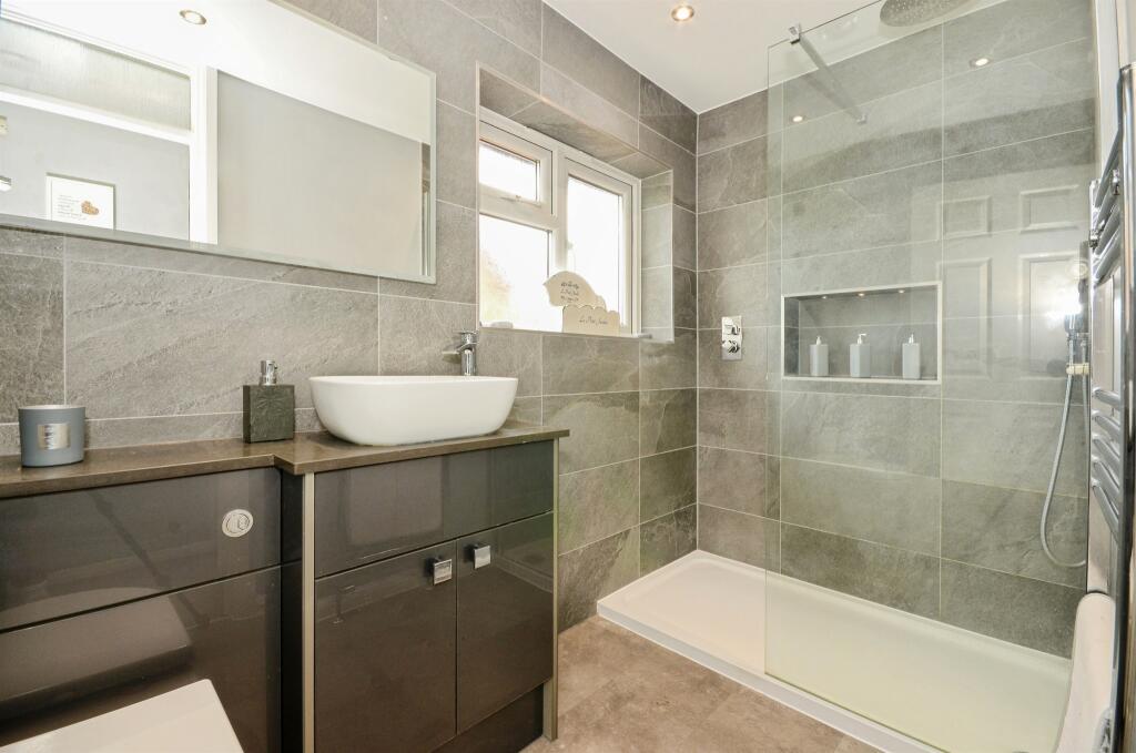 Additional image 3 of Larkswood Rise, ST. ALBANS