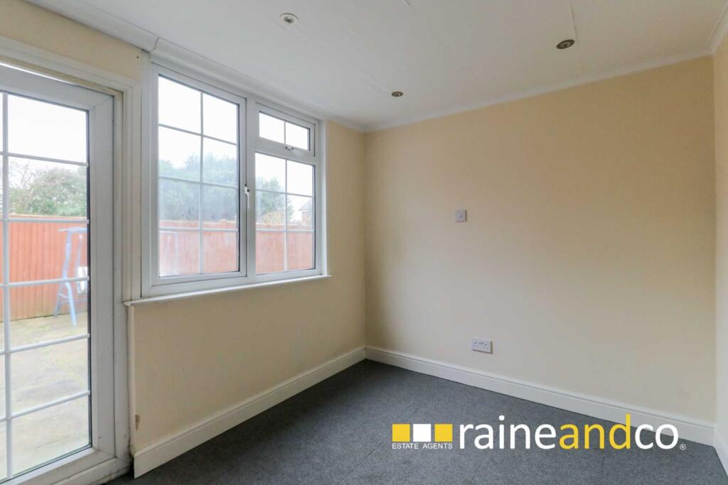 Additional image 20 of Selwyn Crescent, Hatfield