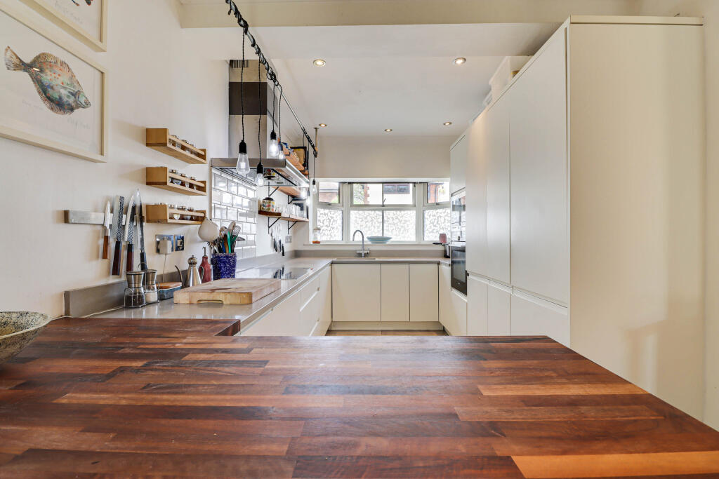 Additional image 4 of Necton Road, Wheathampstead, AL4