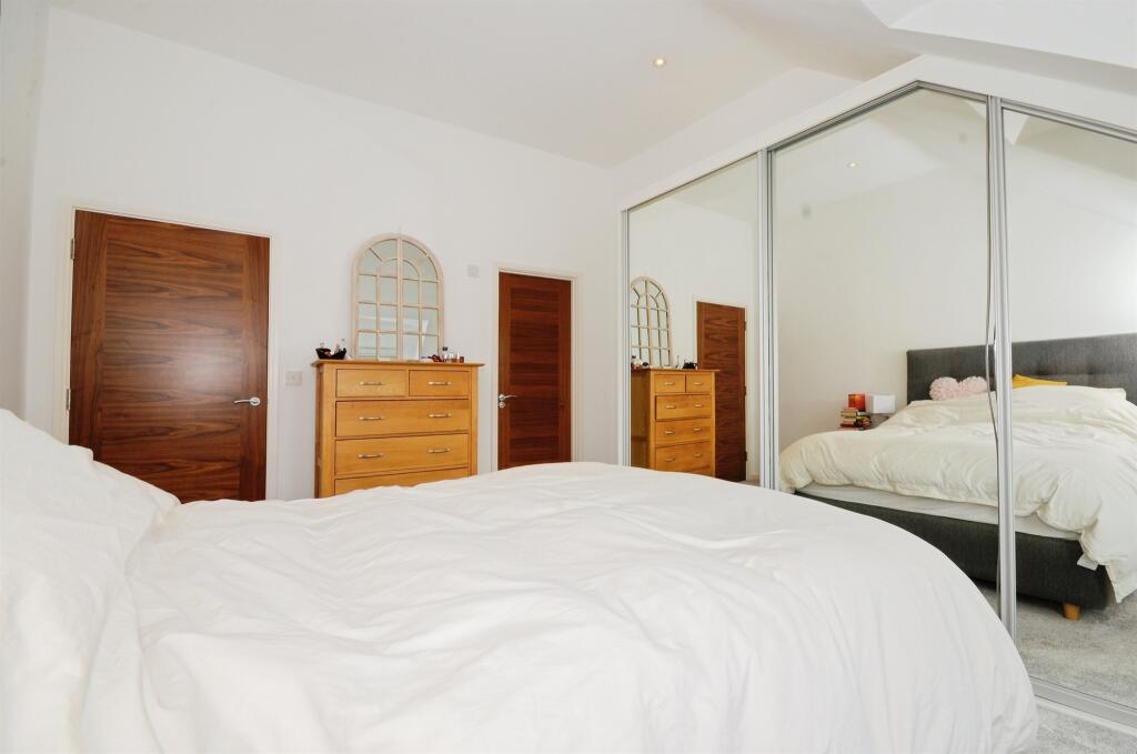 Additional image 10 of Lower Dagnall Street, ST. ALBANS