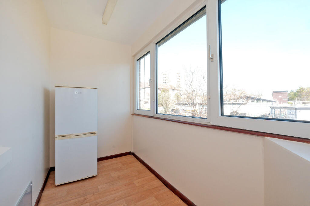 Additional image 10 of 30 Gillespie Crescent, Ashgrove, Aberdeen, AB25