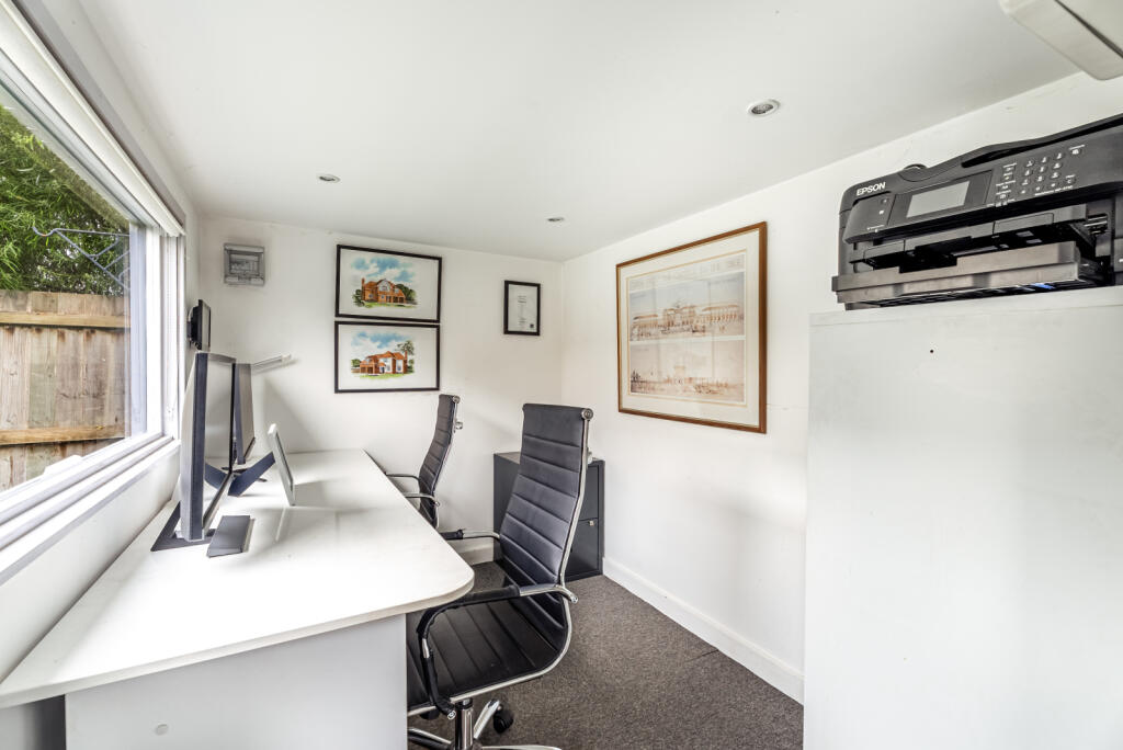 Additional image 17 of Puddingstone Drive, St. Albans, Hertfordshire, AL4