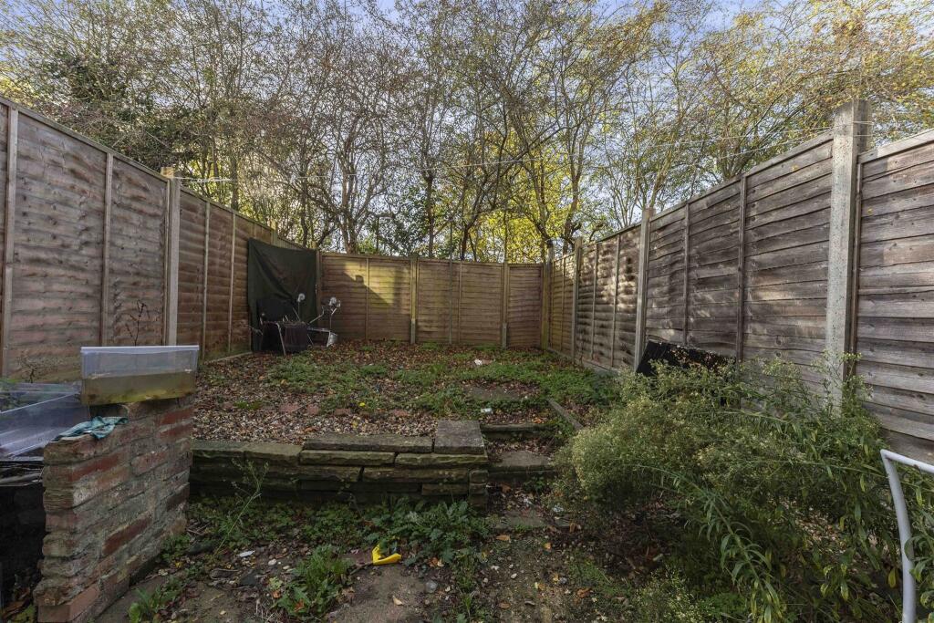Additional image 12 of Wood Close, Hatfield
