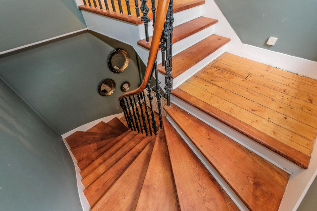 Additional image 16 of 28 Grosvenor Place, Rosemount, Aberdeen, AB25