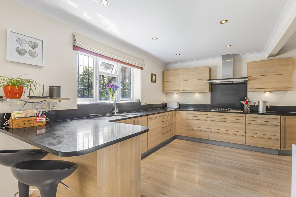 Additional image 3 of Havercroft Close, St. Albans, Hertfordshire, AL3