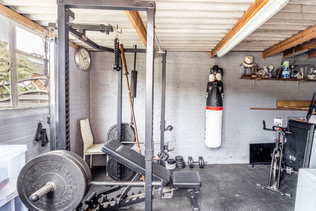 Additional image 12 of Robert Avenue, St. Albans, Hertfordshire, AL1