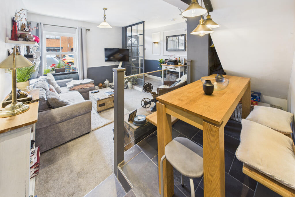 Additional image 3 of High Street, Markyate, AL3