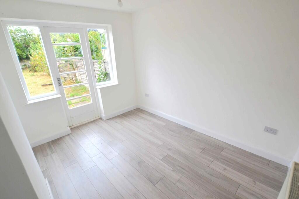 Additional image 8 of Crawford Road, Hatfield