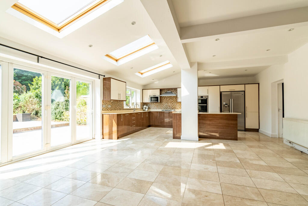 Additional image 2 of Batchwood Drive, St. Albans, Hertfordshire, AL3