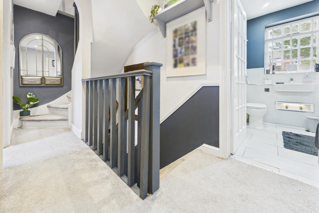 Additional image 5 of High Street, Markyate, AL3